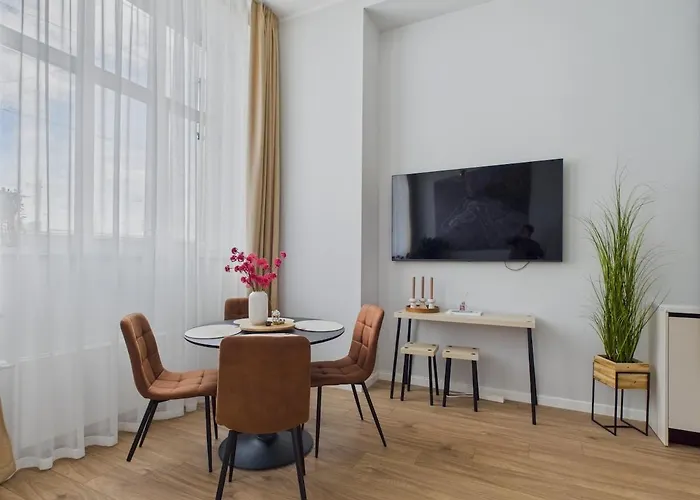 Dzīvoklis 1-bedroom Old Town Next To Tram Tracks Riga